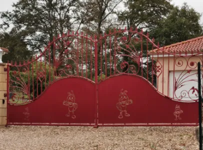 portails et portillons à Saint-Sulpice-les-Feuilles près de La Souterraine en Haute-Vienne 87