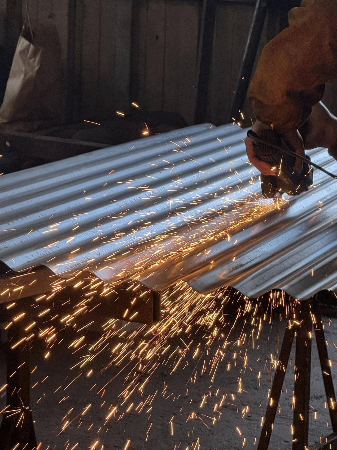 FABRICATION ET POSE DE 2 PORTES