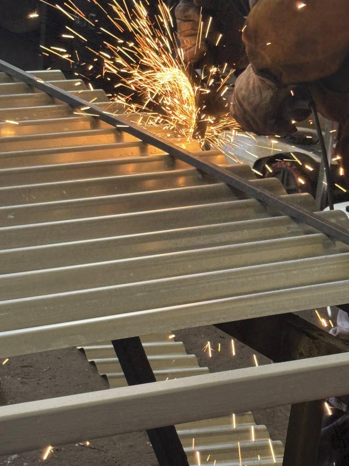 FABRICATION ET POSE DE 2 PORTES